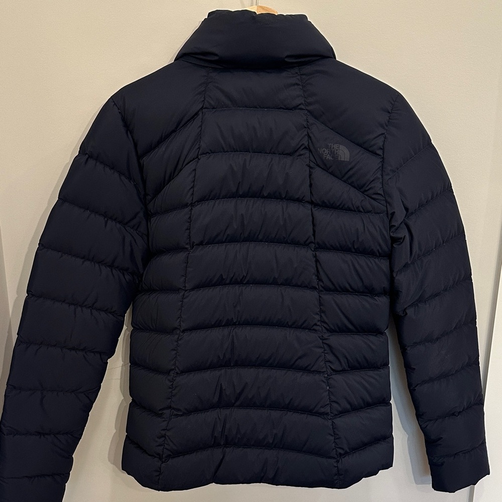 The North Face Women's Navy Quilted Down Puffer Jacket - Picture 3 of 7